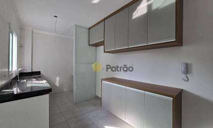 Apartamento com 2 quartos para alugar na Rua Antônio Cubas, Vila Guiomar, Santo André