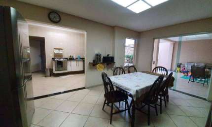 Casa com 4 quartos à venda na Rua Riskallah Abib, Nova Petrópolis, São Bernardo do Campo