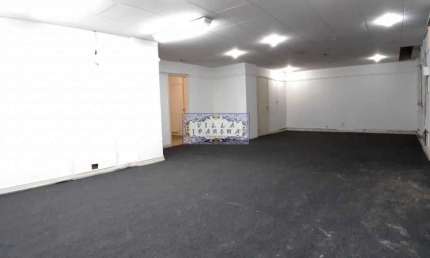 Sala comercial com 4 salas para alugar na Rua Buenos Aires, Centro, Rio de Janeiro, 130 m2 por R$ 400