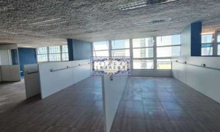 Sala comercial com 6 salas para alugar na Avenida Rio Branco, Centro, Rio de Janeiro, 435 m2 por R$ 7.000