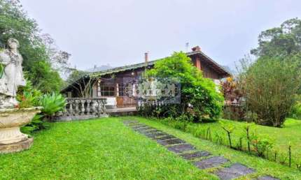 Casa em condomínio fechado com 6 quartos à venda na Rodovia PRESIDENTE JOÃO GOULART, Mury, Nova Friburgo, 1040 m2 por R$ 790.000