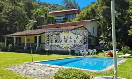 Casa com 6 quartos à venda na Rua Santarém, Mury, Nova Friburgo, 300 m2 por R$ 800.000