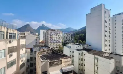 Apartamento com 3 quartos à venda na Rua das Laranjeiras, Laranjeiras, Rio de Janeiro, 131 m2 por R$ 1.095.000
