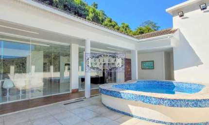 Casa em condomínio fechado com 4 quartos à venda na Rua Doutor Henrique Portugal, São Francisco, Niterói, 400 m2 por R$ 2.150.000