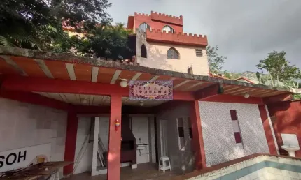Casa com 14 quartos à venda na Rua Luiza Pereira Soares, Artistas, Teresópolis, 480 m2 por R$ 630.000