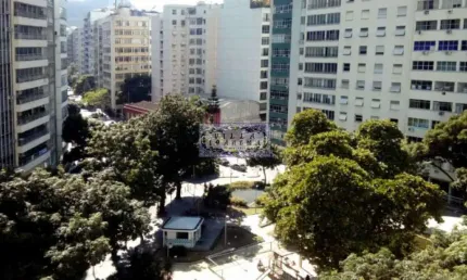 Apartamento com 4 quartos à venda na Praça Eugênio Jardim, Copacabana, Rio de Janeiro, 270 m2 por R$ 1.800.000