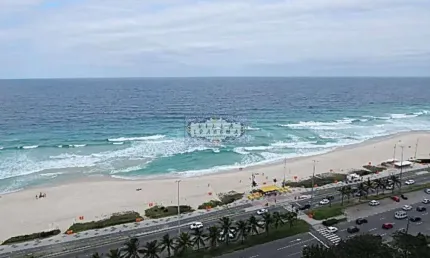 Apartamento com 4 quartos à venda na Avenida Lúcio Costa, Barra da Tijuca, Rio de Janeiro, 150 m2 por R$ 2.050.000