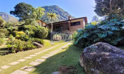 Casa com 6 quartos à venda na Alameda Jandaia, Granja Guarani, Teresópolis, 1800 m2 por R$ 1.250.000