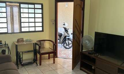 Casa com 3 quartos à venda no Jardim Anhangüera, Ribeirão Preto 