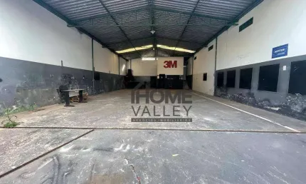 Barracão comercial a venda, 352,50m², situado na Vila Sônia, em Valinhos