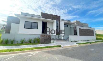 Linda casa a venda em condomínio de Valinhos, 3 suítes, Valinhos-SP