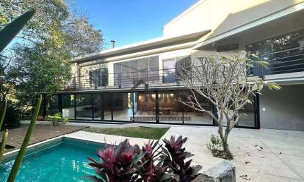 Casa com 3 dormitórios à venda, 450 m² por R$ 2.980.000,00 - Condomínio Chácara Flora - Valinhos/SP