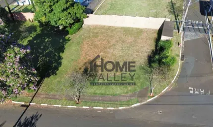 Excelente terreno residencial e comercial, de esquina, localizado em Valinhos.