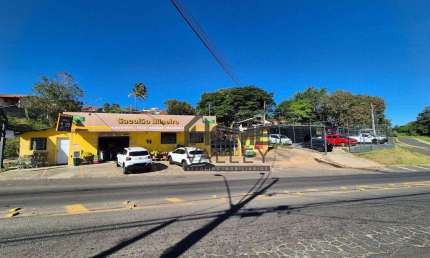 Terreno comercial de  esquina, 2.169m² , localizado no Capuava, Valinhos, disponível para venda.