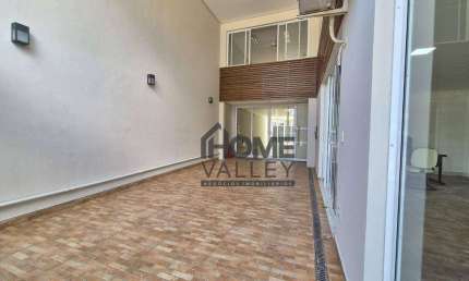 Ótima sala comercial, 190m², piso térreo, para locação no valor de R$ 7.300,00 + taxas