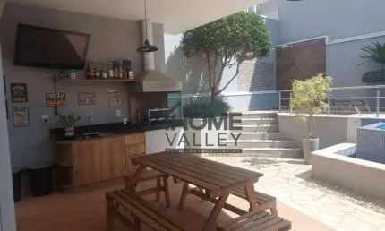 Casa com 3 dormitórios à venda, 222 m² por R$ 1.850.000,00 - Condomínio Le Village - Valinhos/SP