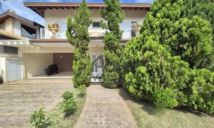 Belíssima casa com 4 quartos, sendo 3 suítes, à venda no condomínio ouro verde, valinhos.