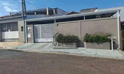 Casa com 2 quartos à venda, 120 m² por R$ 590.000 - Jardim Universo - Valinhos/SP