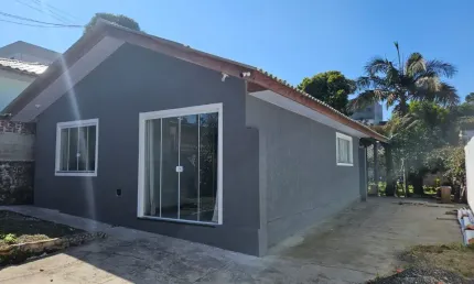Casa com 2 quartos à venda na Rua Luíz Agostinho Trevisan, São Dimas, Colombo