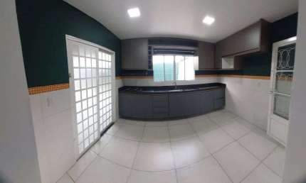 Casa com 2 quartos à venda na Rua Cinqüenta e Um, 56, Morada da Serra, Cuiabá