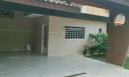 Casa para Locação no Condomínio Solar do Moinho Ideal para quem busca conforto, segurança