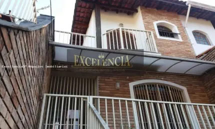 Sobrado para Venda em São Paulo, Tremembé, 4 dormitórios, 1 suíte, 3 banheiros, 5 vagas