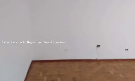 Apartamento à venda na Rua Altinópolis, 157, Água Fria, São Paulo