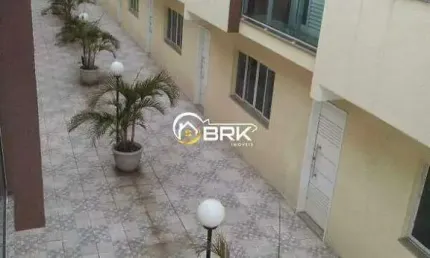 Sobrado em condomínio fechado vl formosa 3 dorms, 1 suíte, 2 vagas com depósito