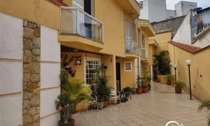 Casa em condomínio fechado com 3 quartos à venda na Rua Cambará, 183, Vila Bertioga, São Paulo