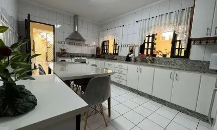 Sobrado à venda, 4 quartos, 2 suítes, 2 vagas, jardim são nicolau - são paulo/sp