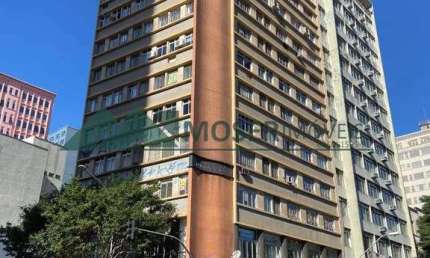 Conjunto Comercial com 1 quarto  para alugar, 50.10 m2 por R$ 1050.00 - Centro - Curitiba/PR