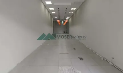 Loja com 3 quartos para alugar, 200.00 m2 por r$ 12500.00 - centro - curitiba/pr