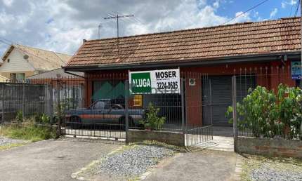 Loja para alugar, 32.32 m2 por R$ 1300.00 - Uberaba - Curitiba/PR