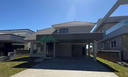 Casa Residêncial com 3 quartos para vender, 698.48 m2 por R$ 3600000.00 - Butiatuvinha - Curitiba/PR