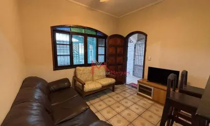 Casa com 2 dormitórios à venda, 104 m² por R$ 415.000,00 - Maracanã - Praia Grande/SP