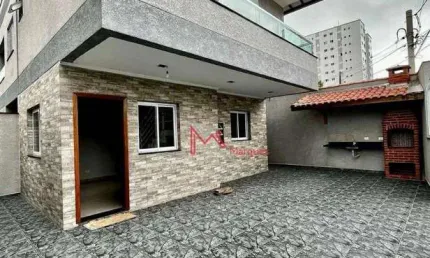 Sobrado Individual com 2 dormitórios, sendo 2 suítes à venda, 127 m² por R$ 595.000 - Aviação - Praia Grande/SP