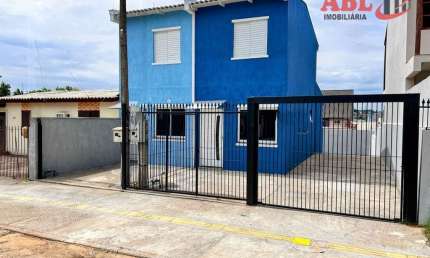 Sobrado à venda no bairro Jardim do Bosque - Cachoeirinha/RS