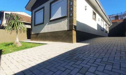 Casa  3 dormitórios 1 suíte em COHAB, Cachoeirinha/RS