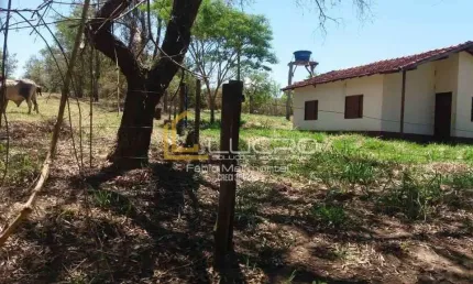 Chácara / sítio com 2 quartos à venda na Zona Rural, Arealva 