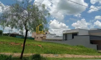 Terreno à venda no Jardim Shangri-Lá, Bauru 