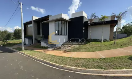 Casa em condomínio fechado com 3 quartos à venda no Residencial Villa de Leon, Piratininga 