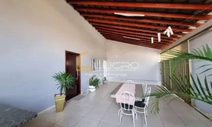 Casa para venda com 220 m² e 3 quartos em mary dota, bauru - sp