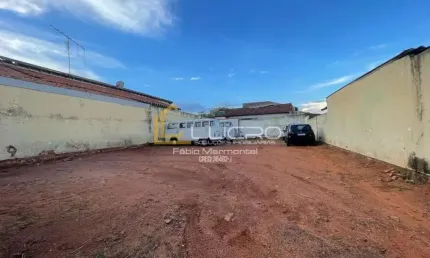 Terreno à venda na Vila Souto, Bauru 