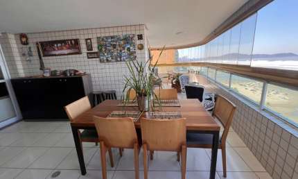 Apartamento de Luxo Frente Mar com Vista Panorâmica, 3 Suítes, na Praia Grande