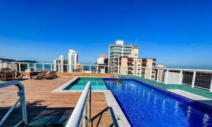 Apartamento 3 dormitórios na  Guilhermina a 150 metros da praia.