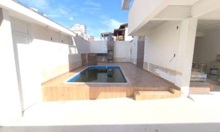 Casa com 2 quartos à venda na Rua Primeiro de Maio, 291, Vila Mirim, Praia Grande