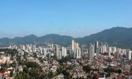 VENDA TERRENO E CASA NO CENTRO DE MOGI DAS CRUZES com A/T 240,07m² e A/C 153,50m². EXCELENTE LOCALIZAÇÃO. CONSULTE-NOS.