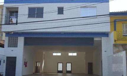 LOCAÇÃO DE SALÃO COMERCIAL NO GOPOÚVA, EM GUARULHOS/SP, 85m² com estacionamento, salão amplo e toaletes, comporta todo tipo de comercio! CONSULTE-NOS.