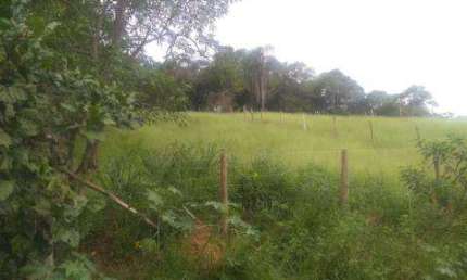 VENDA DE TERRENO NO ALTOS DE CAUCAIA, EM COTIA/SP, ÓTIMA OPORTUNIDADE de 2.100m², a 2 min do centro e próximo a pontos de ônibus e metrô. CONSULTE-NOS