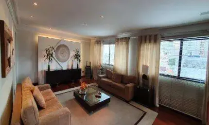 VENDA DE APARTAMENTO MOBILIADO NO EDIFÍCIO ALBATROZ, EM SÃO PAULO/SP, com 260m², 04 suítes, 02 salas, varanda com vista 360º e 03 vagas. CONSULTE-NOS.